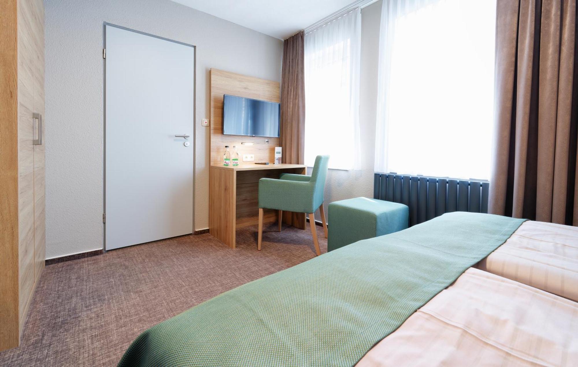 קרוליננזיל Hotel Schluister Park מראה חיצוני תמונה